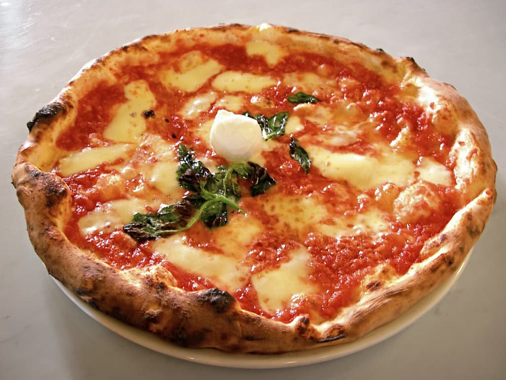Pizzas y Comida Italiana