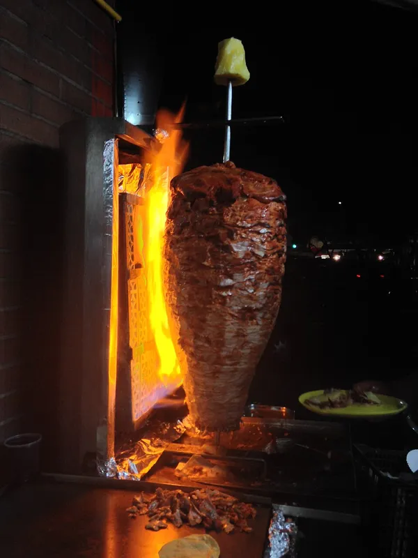 Tacos al Pastor